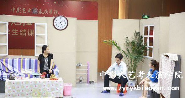 自備稿件