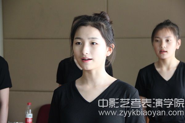 中影藝考表演學院聲樂課堂.JPG