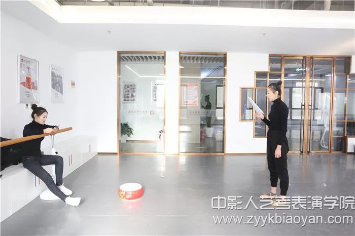 臺(tái)詞一對(duì)一訓(xùn)練