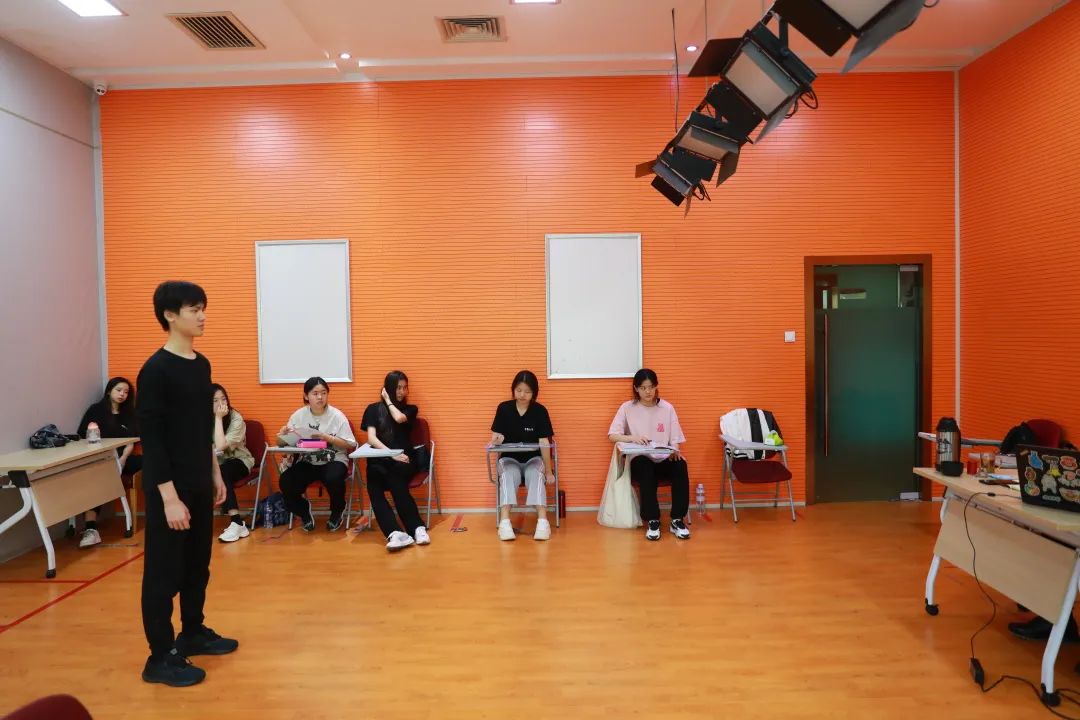 表演考試命題小品有應試技巧