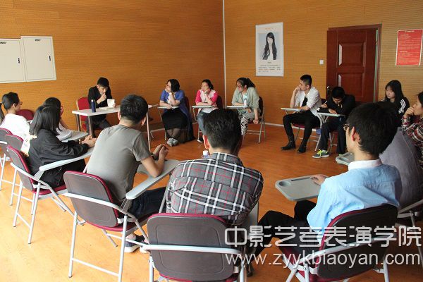 中影藝考表演學院表演課堂.JPG