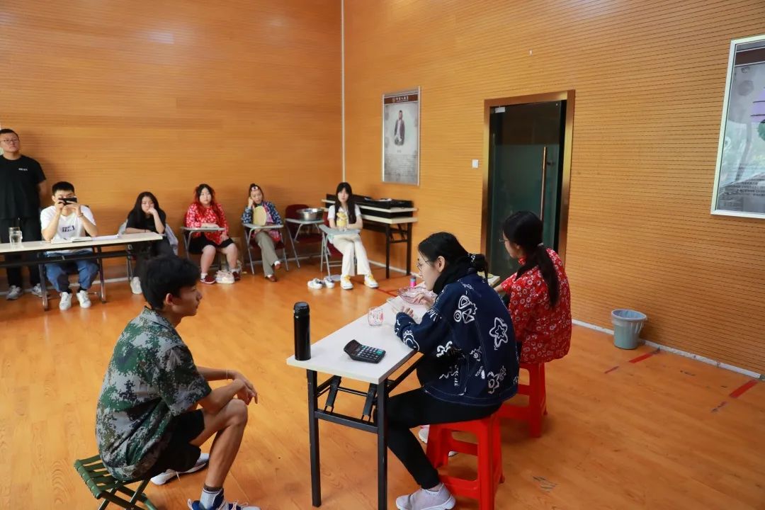表演藝考小品考試怎么得高分