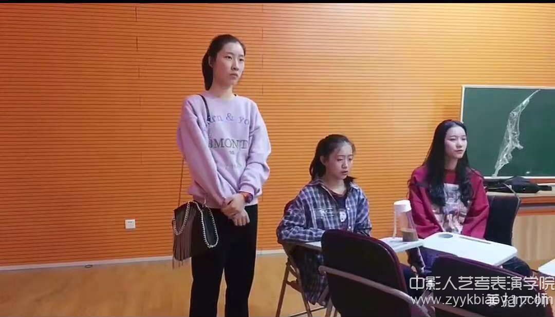 即興演講課堂