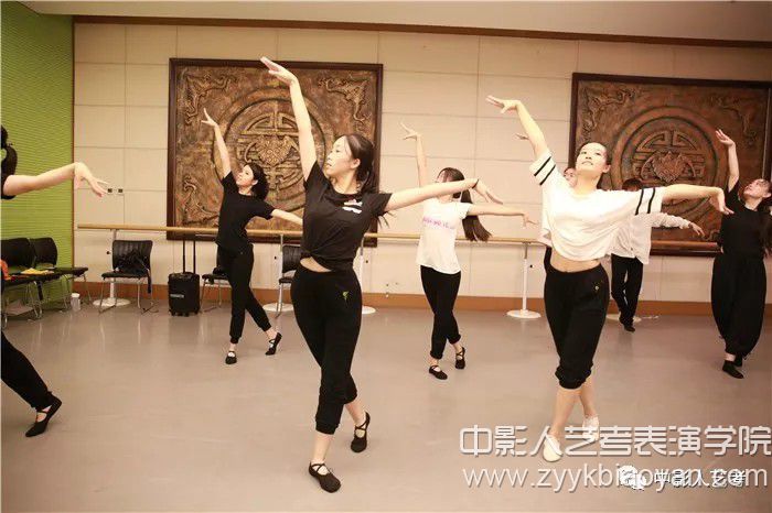 藝考表演系中都有哪些要求需要注意.jpg
