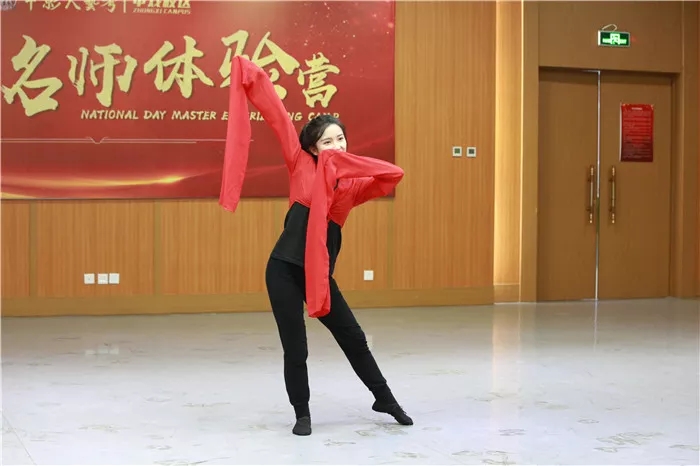 緊鑼密鼓向前沖！中影人教育表演沖刺班開班第一考開始啦~~~