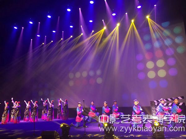 北京電影學院表演學院國際班演出.jpg