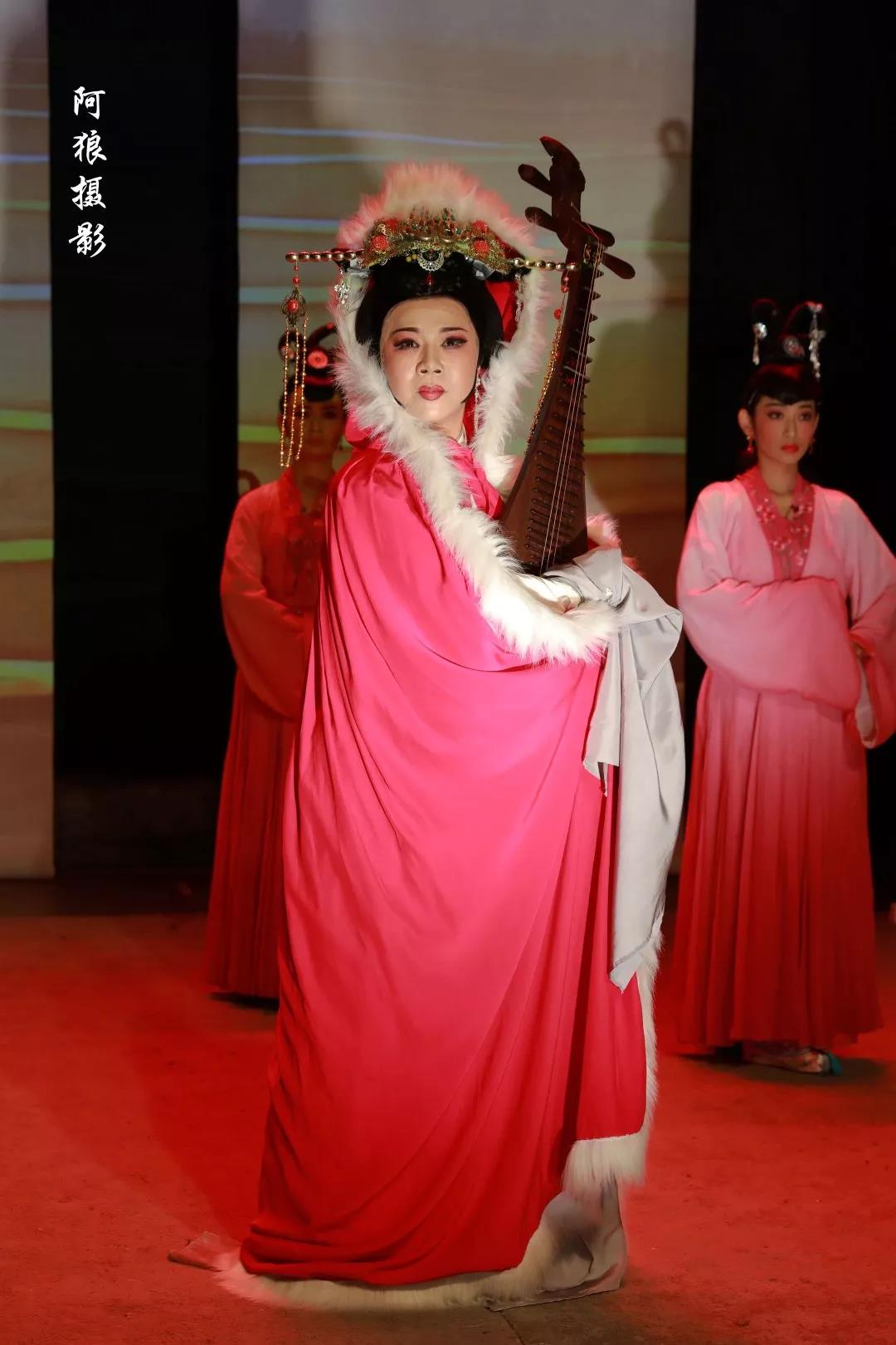 《四美離歌》