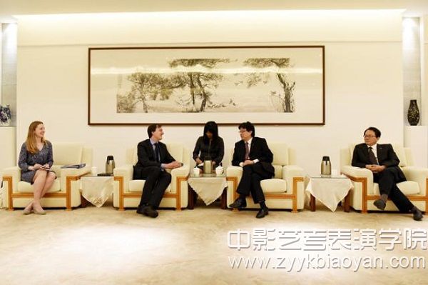 ?英國皇家愛樂樂團代表團來訪南藝.jpg