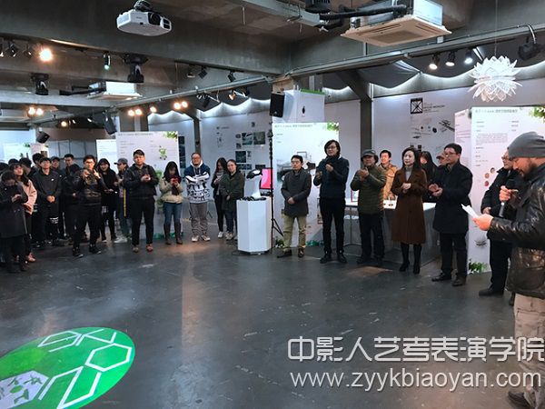 江蘇省級(jí)眾創(chuàng)空間南藝E-fablab眾創(chuàng)項(xiàng)目成果展開幕2.jpg