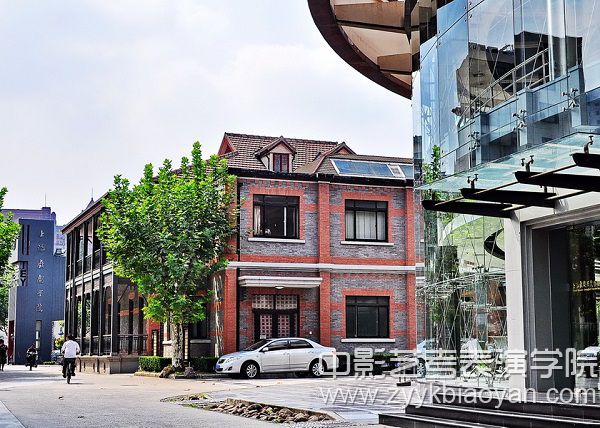 上海戲劇學(xué)院.jpg
