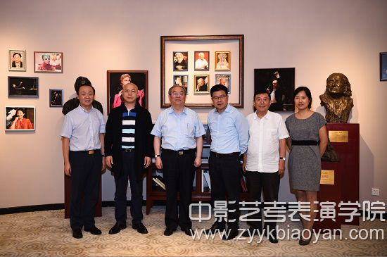 與會代表合影.jpg