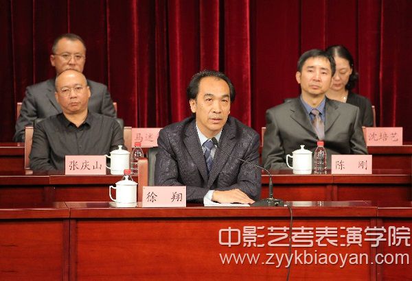 學院黨委書記、院長徐翔為典禮致辭.jpg